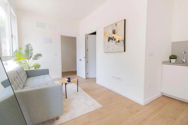 Estudio en avenida 9 d'Octubre, 40