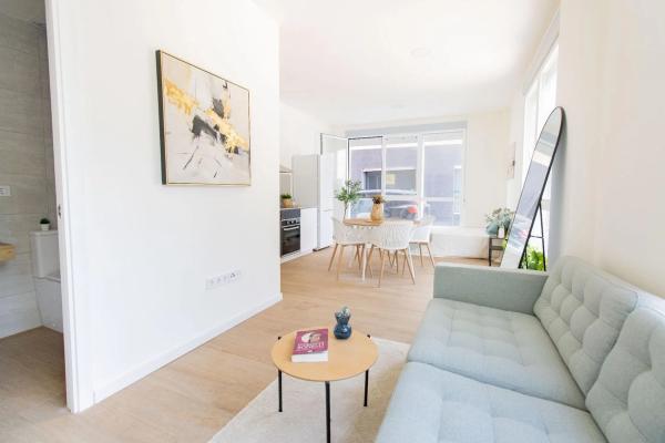 Estudio en avenida 9 d'Octubre, 40