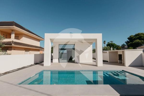 Chalet independiente en La Pobla de Vallbona