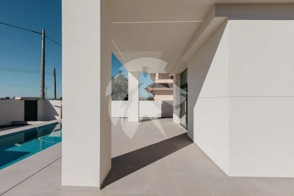 Chalet independiente en La Pobla de Vallbona