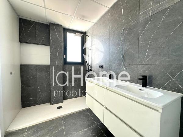 Chalet Independiente en San Antonio De Benageber