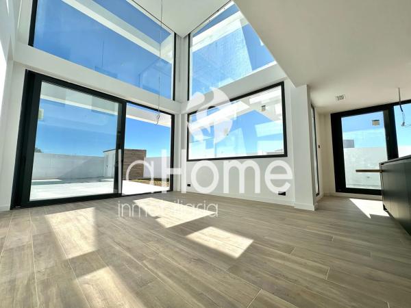 Chalet Independiente en San Antonio De Benageber