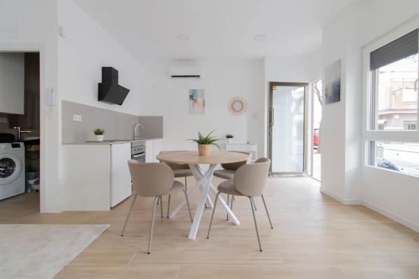 Estudio en calle San Antonio, 13