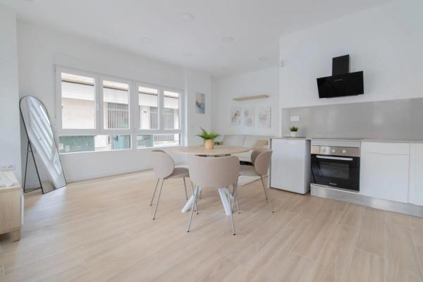 Estudio en calle San Antonio, 13