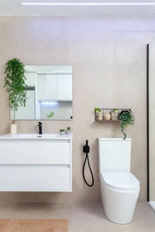 Casa independiente en calle Urano y Calle Osiris s/n