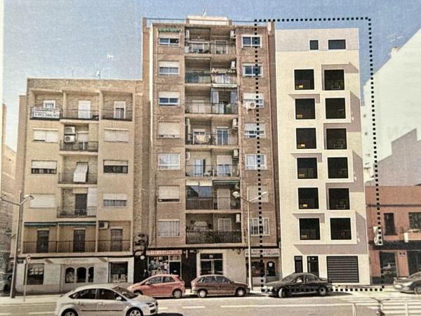 Piso en calle Rascanya, 18