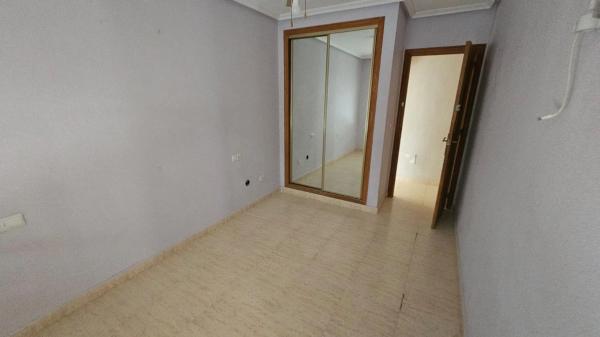 Piso en calle Santa Trinidad s/n