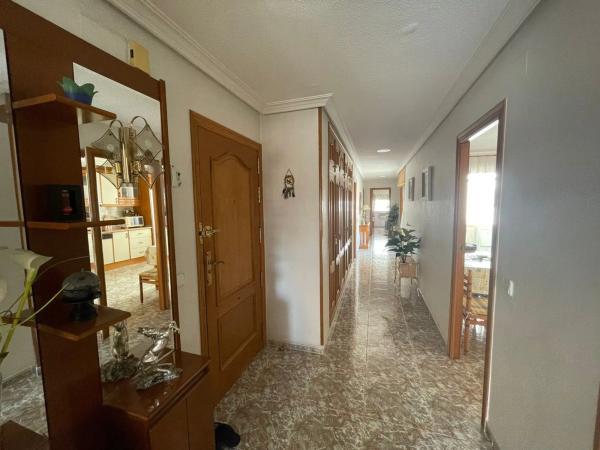 Piso en calle Caballero de Rodas