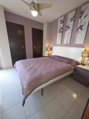 Piso en calle Villa Madrid