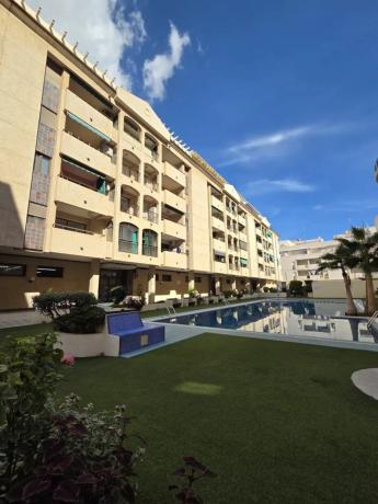 Piso en calle Villa Madrid