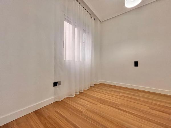 Piso en CL Villa Madrid