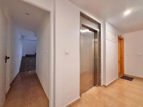 Piso en CL Villa Madrid