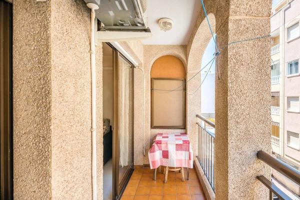 Piso en calle Villa Madrid