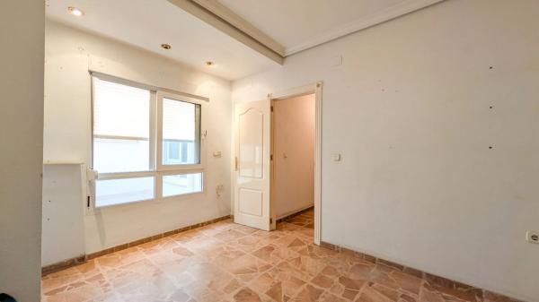 Piso en calle Ramón Gallud