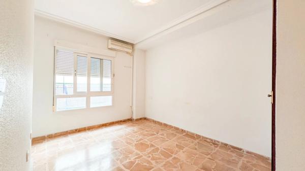 Piso en calle Ramón Gallud