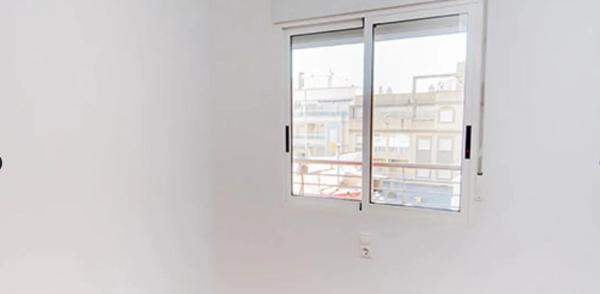 Piso en rambla Juan Mateo García