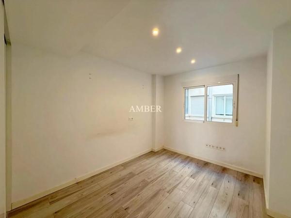 Piso en CL Campoamor, 25