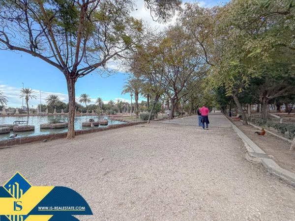 Piso en Barrio Parque de las Naciones