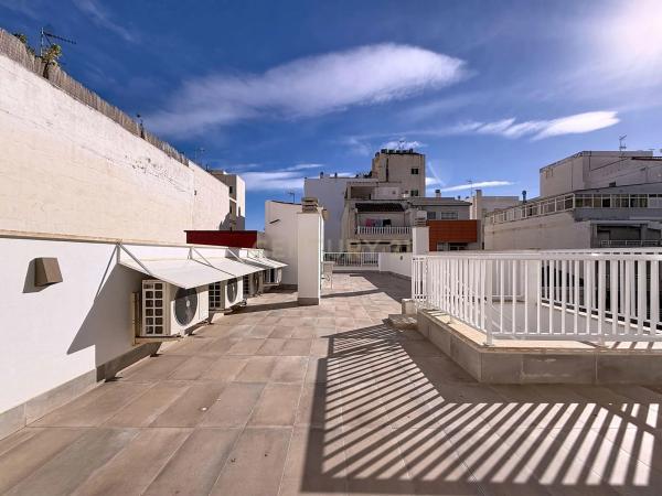 Piso en calle la Paz, 27