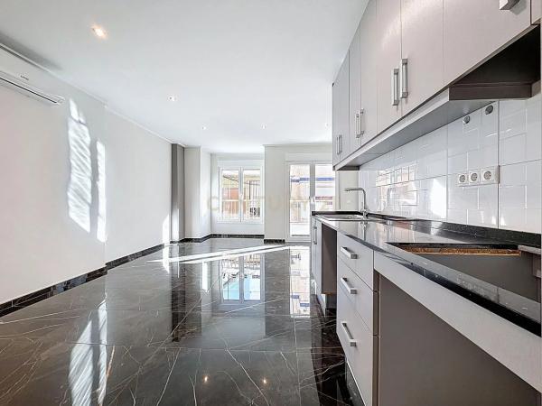 Piso en calle la Paz, 27