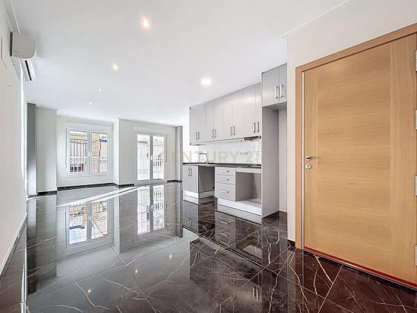 Piso en calle la Paz, 27