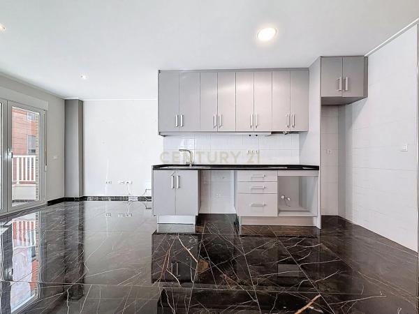 Piso en calle la Paz, 27