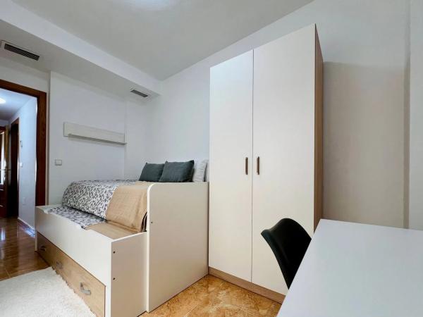 Piso en calle San Pascual, 40