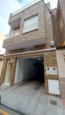 Piso en calle la Paz, 27