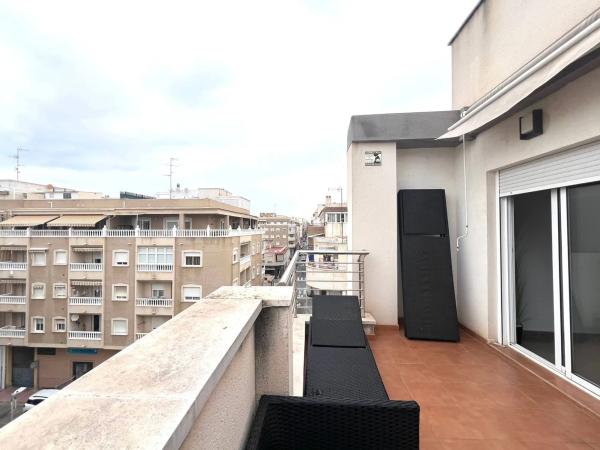 Ático en rambla Juan Mateo García