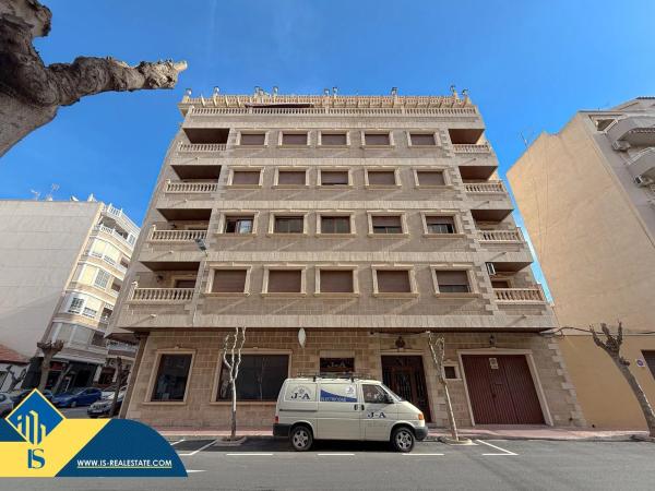 Piso en Barrio Parque de las Naciones