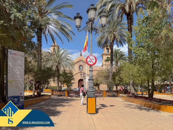 Piso en Barrio Centro - Muelle Pesquero