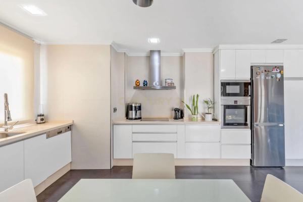 Piso en calle San Policarpo, 52