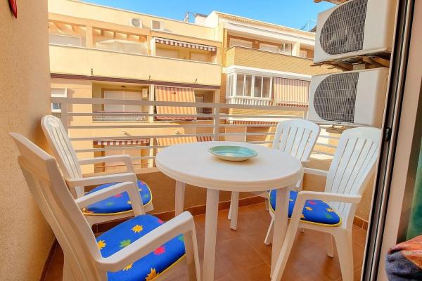 Piso en calle Villa Madrid