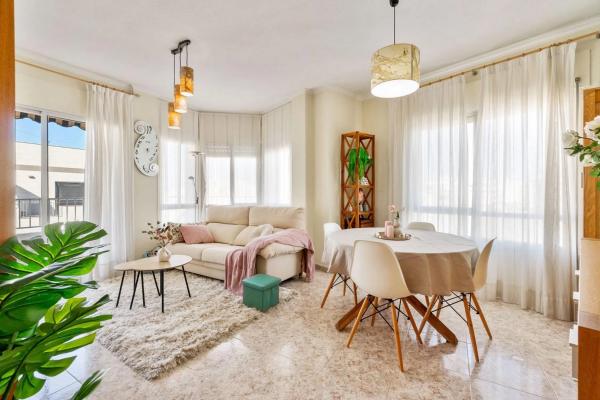 Piso en calle San Policarpo s/n