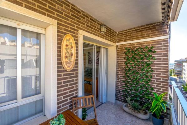 Piso en calle San Policarpo s/n