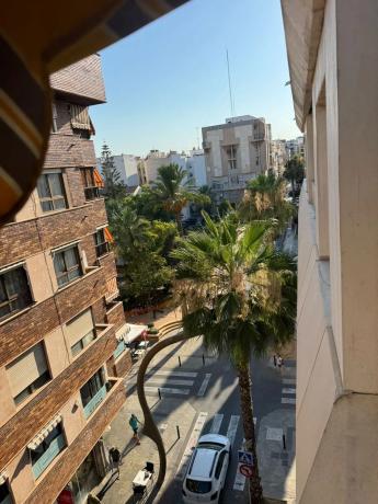 Piso en calle Bazan, 4