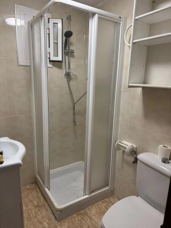 Piso en calle Bazan, 4