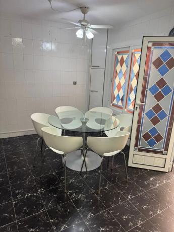 Piso en calle Bazan, 4