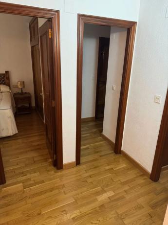 Piso en calle Bazan, 4