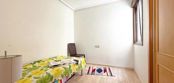 Piso en Barrio Centro - Muelle Pesquero