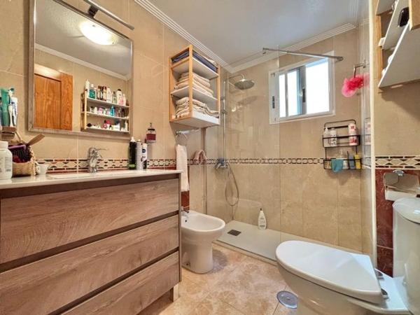 Piso en calle San Policarpo