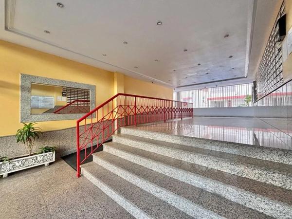 Piso en calle San Policarpo