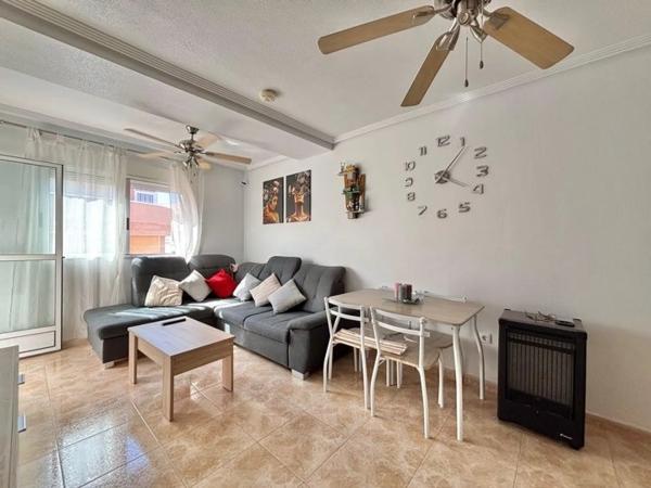 Piso en calle San Policarpo