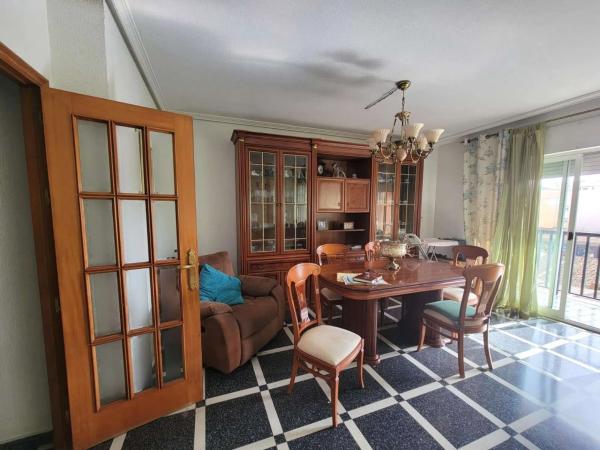 Piso en calle Maria Parodi