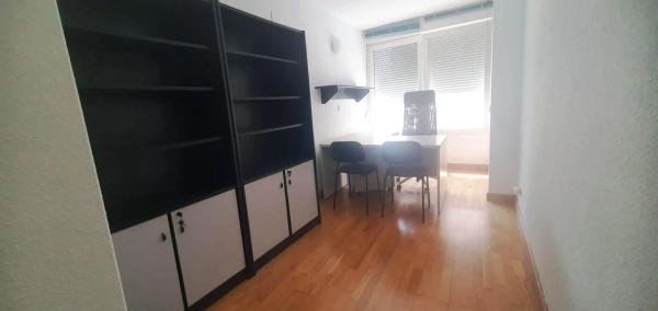 Piso en Barrio Centro - Muelle Pesquero