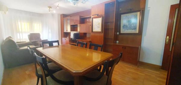 Piso en Barrio Centro - Muelle Pesquero