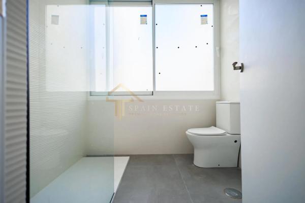 Piso en calle Ramón Gallud, 52