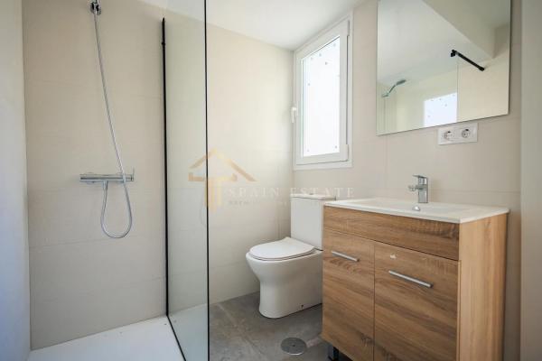 Piso en calle Ramón Gallud, 52