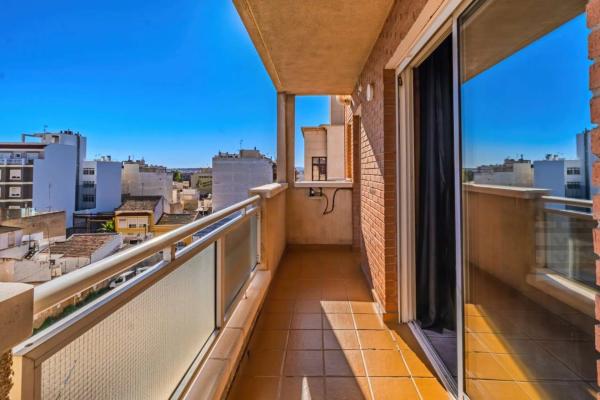 Piso en calle Campoamor