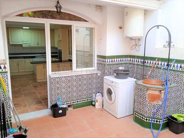 Piso en calle Ramón Gallud, 33